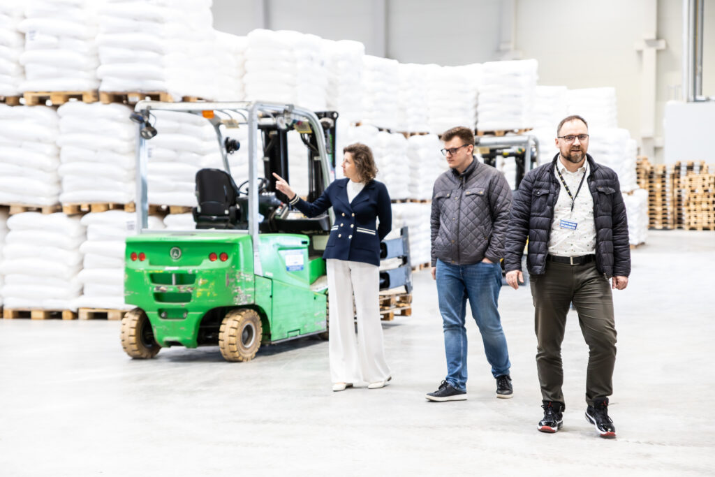 Order picking at Alfa Warehouses Order picking at Alfa Warehouses